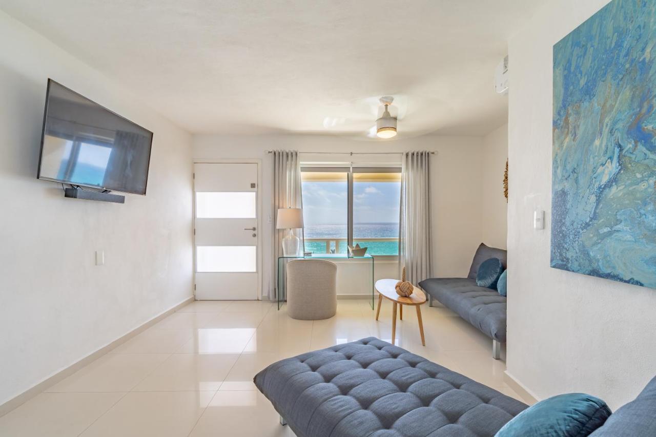 Ocean View Three Bedroom, Three Story Penthouse By The Beach Cancún Exterior foto